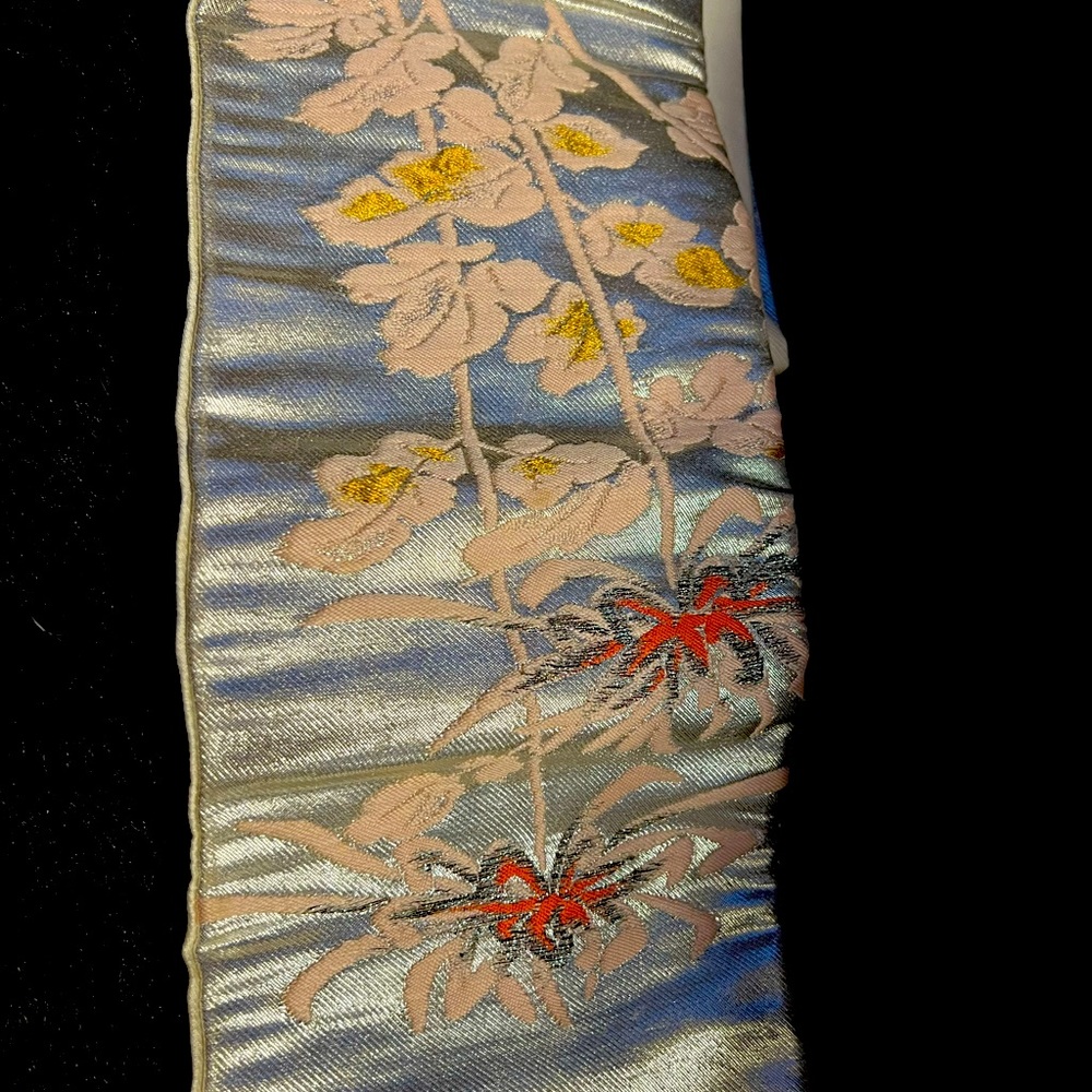 Traditional kimono obis